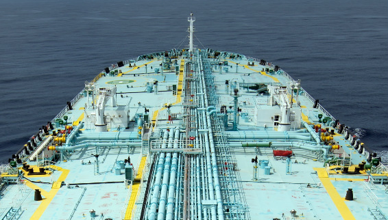 Physical inspection and valuation of Suezmax tanker